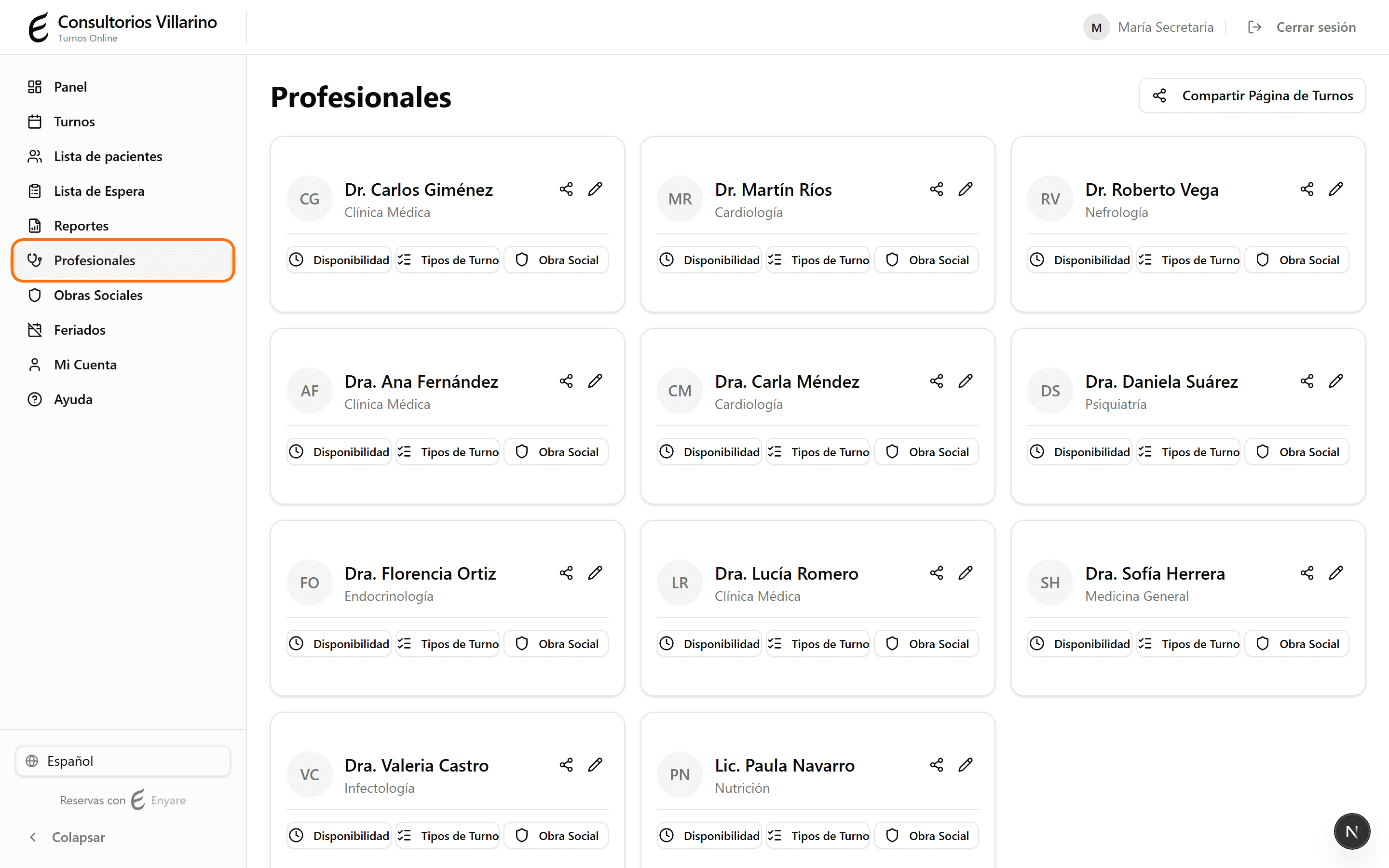 Lista de profesionales en el menú lateral